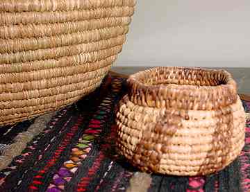 More small coiled baskets by Nancy Latham