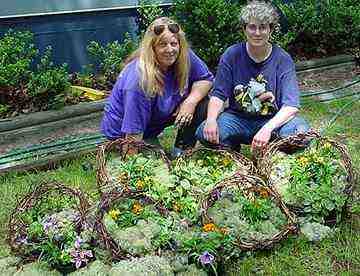 Lynn and Pamela with Random Weave Garden Pods