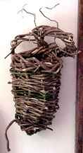 Pamelas wall basket from English Ivy